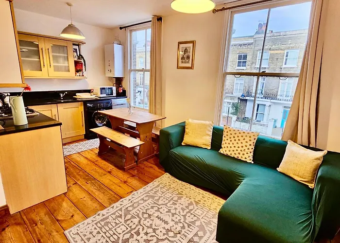 Lovely 1 Bed Apartment 2 Min To Station