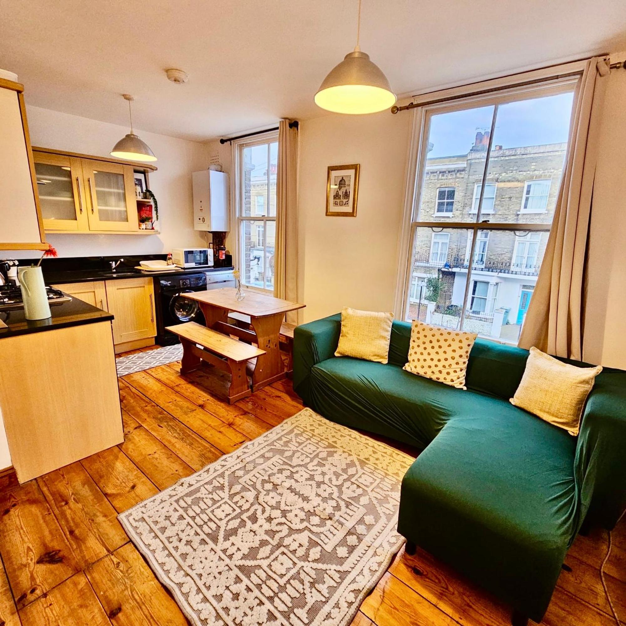 Lovely 1 Bed 2 Min To Station London